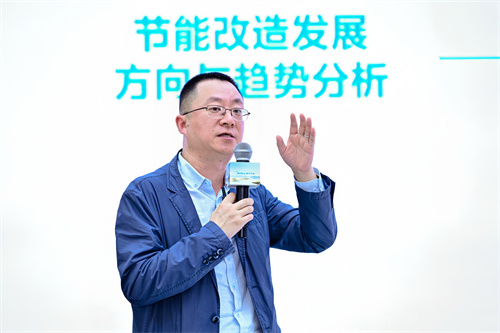 AI智啟建筑新生！美的樓宇科技閃耀2025中國國際制冷展
